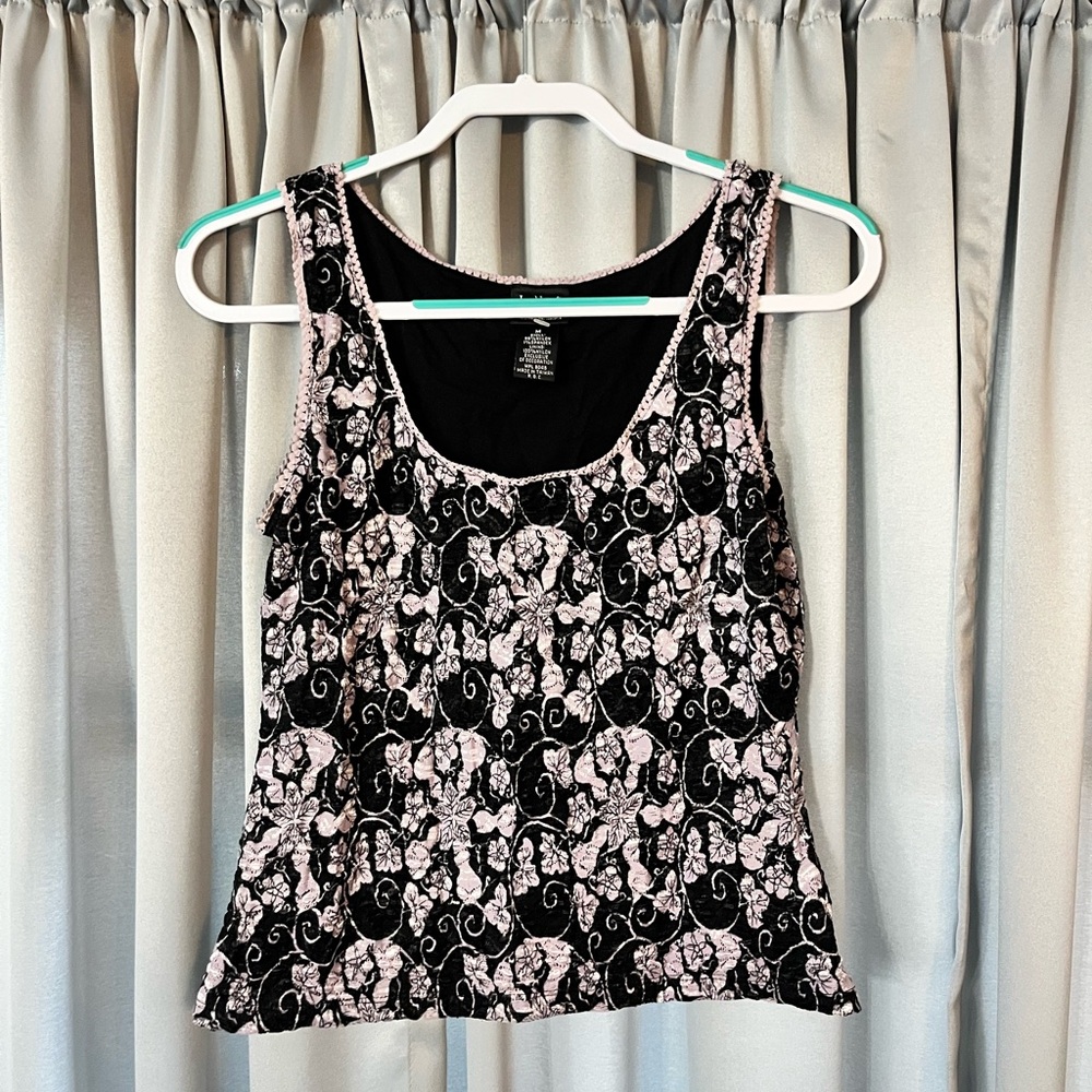 Black and Light Purple/Pinkish Lace Pattern Tank Top